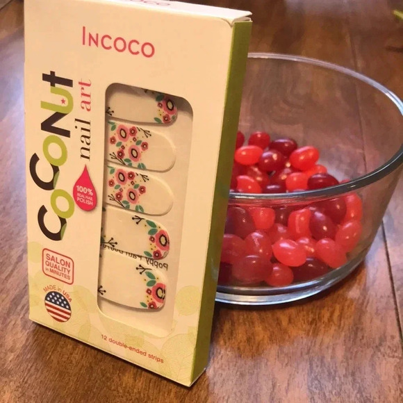 Nail strips‎ - Picture 3 of 4